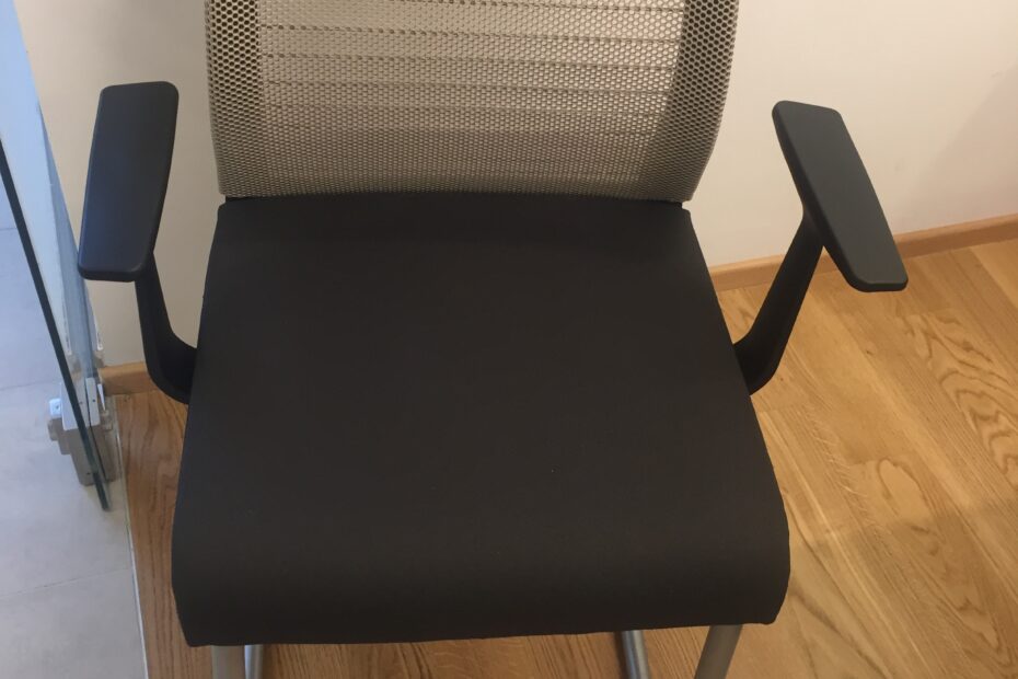 Coworking Chair